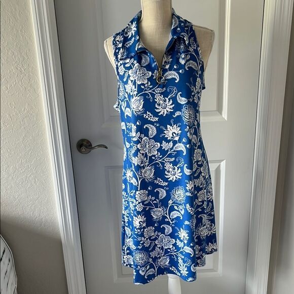 Lexington Ave Blue and White Floral 1/4 Zip Dress - Picture 1 of 8